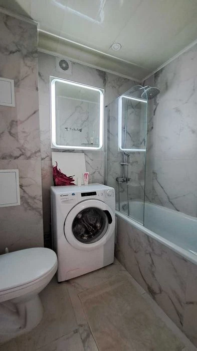 I am selling a cozy 2-room apartment near the metro station "Studentska"