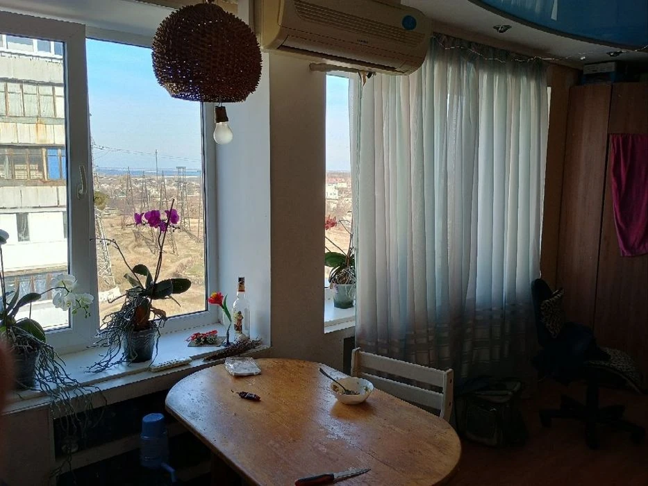 Продам 2к чешку Северный можно с гаражом.