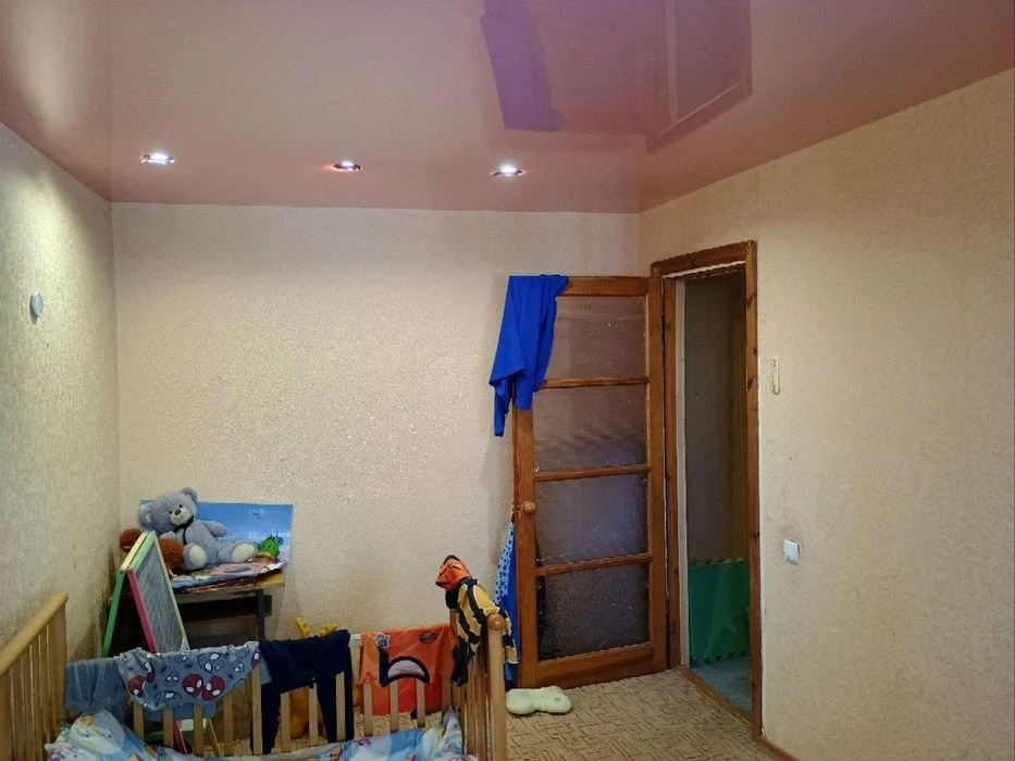 Продам 2к чешку Северный можно с гаражом.