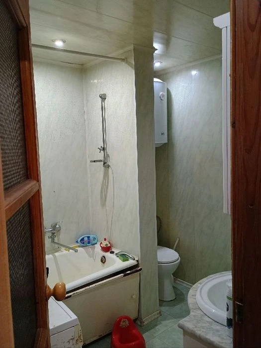 Продам 2к чешку Северный можно с гаражом.