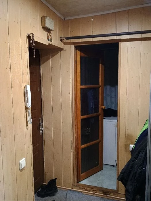 Продам 2к чешку Северный можно с гаражом.