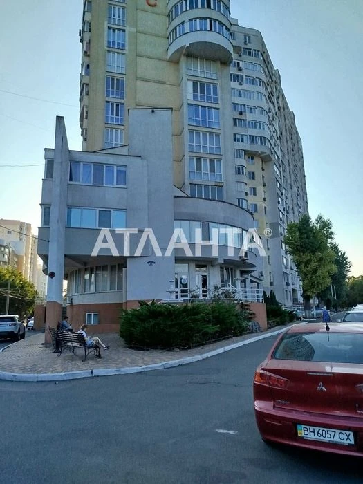 Студия с прямым видом на море и город на Академика Королев