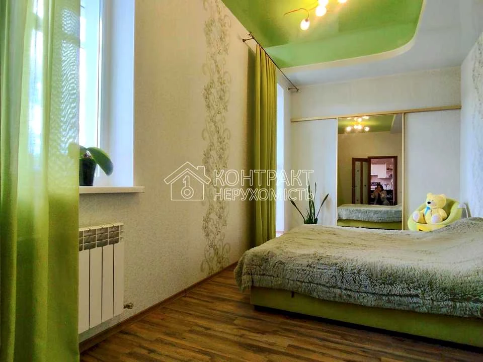 Apartment. Kharkiv, Novooleksandrivska St., 54a k
