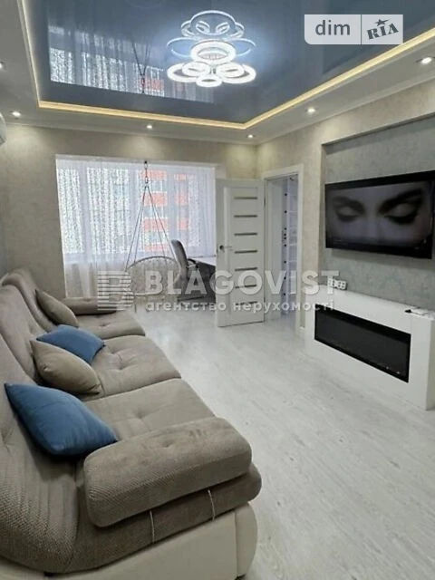 For sale 3-room apartment 66 sq. m on Urlivska Street 36 • ID 346509
