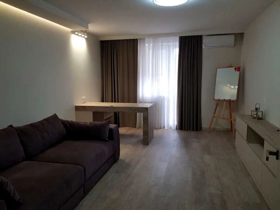 Apartment. Kharkiv, Otakara Yarosh St.