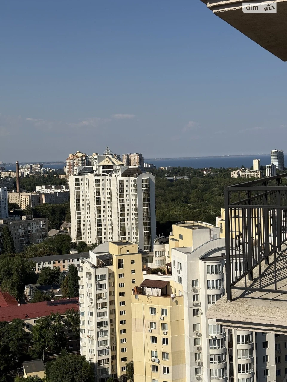 Продажа квартир Приморский.