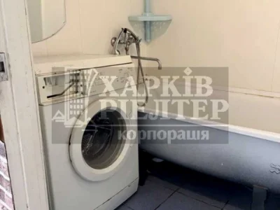 Apartment. Kharkiv, Peremohy Avenue.