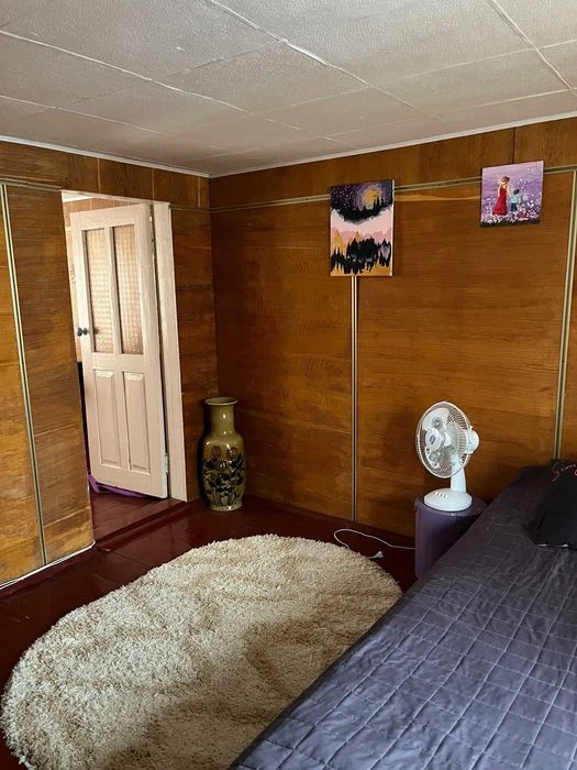 I am selling a house in Vinnytsia.