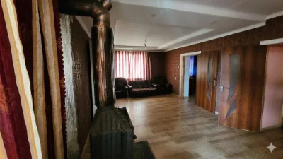 Relevant! House 2 floors 10 acres + guest house! Ul. Zoryana! S