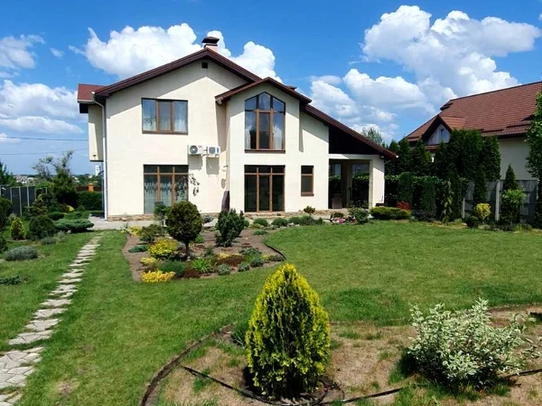 House. Zaporizhzhia, Lesya Ukrainka St.