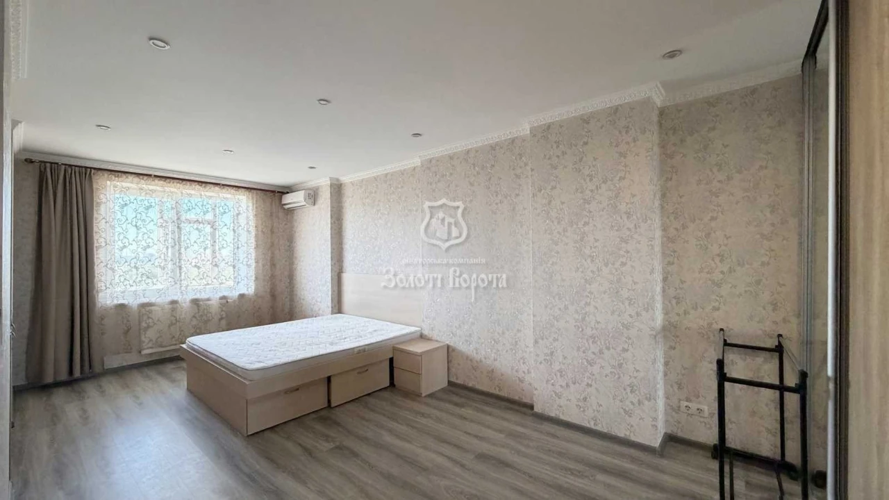 1-room apartment for sale 55 m², Revutskoho St., 9