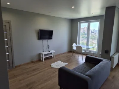 I am selling a two-room apartment.