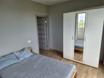 I am selling a two-room apartment.