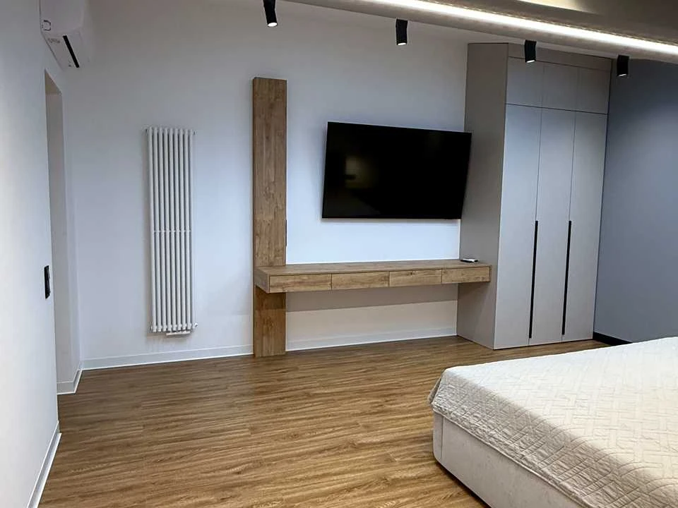Apartment. Kyiv, Serhiy Kolosa St. (Lenina)