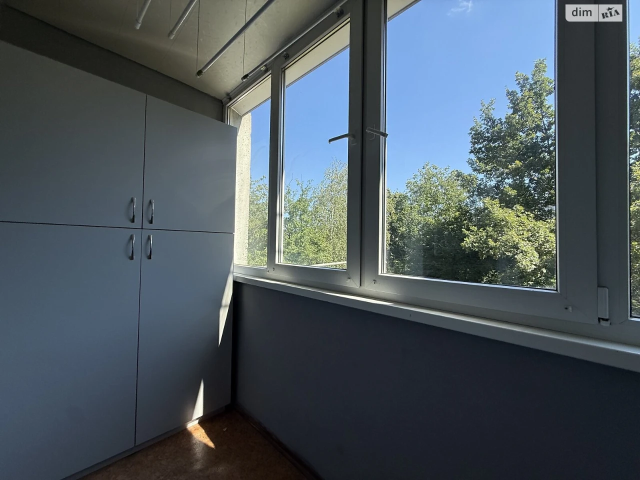 Продаж Квартира Свердловський масив
