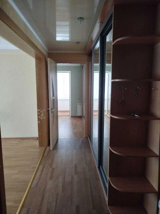 Продам 2-комнатную квартиру