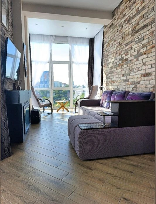 Продам квартиру ЖК Loft Smart Центр, Менора, Катеринославськ