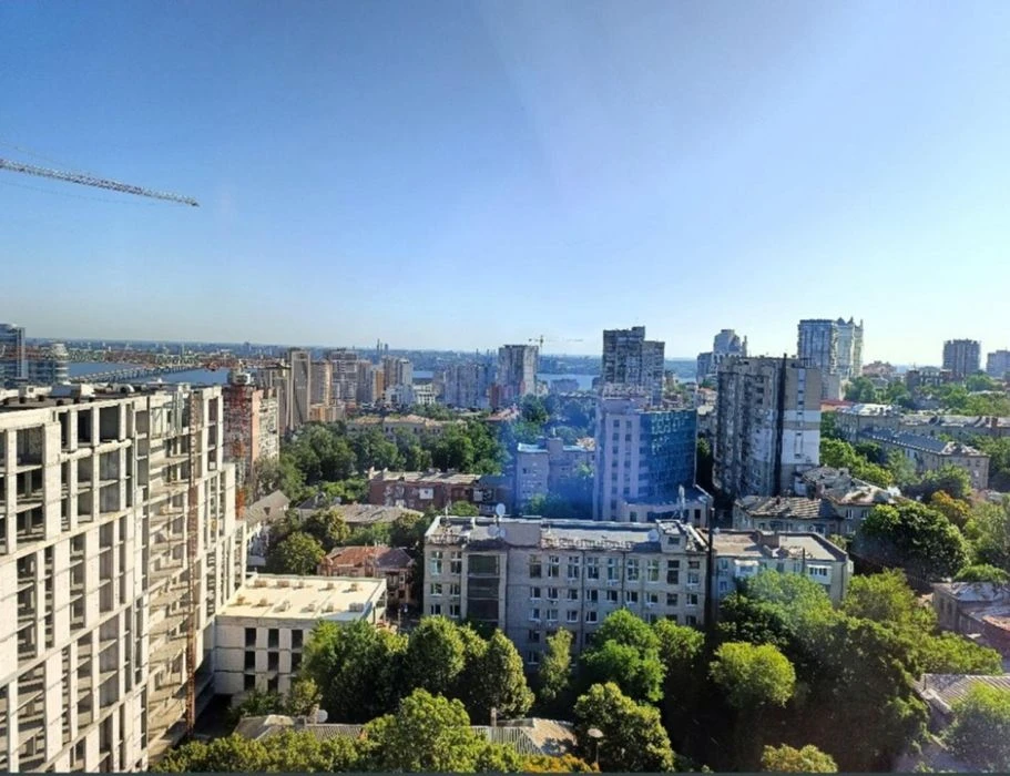Продам квартиру ЖК Loft Smart Центр, Менора, Катеринославськ