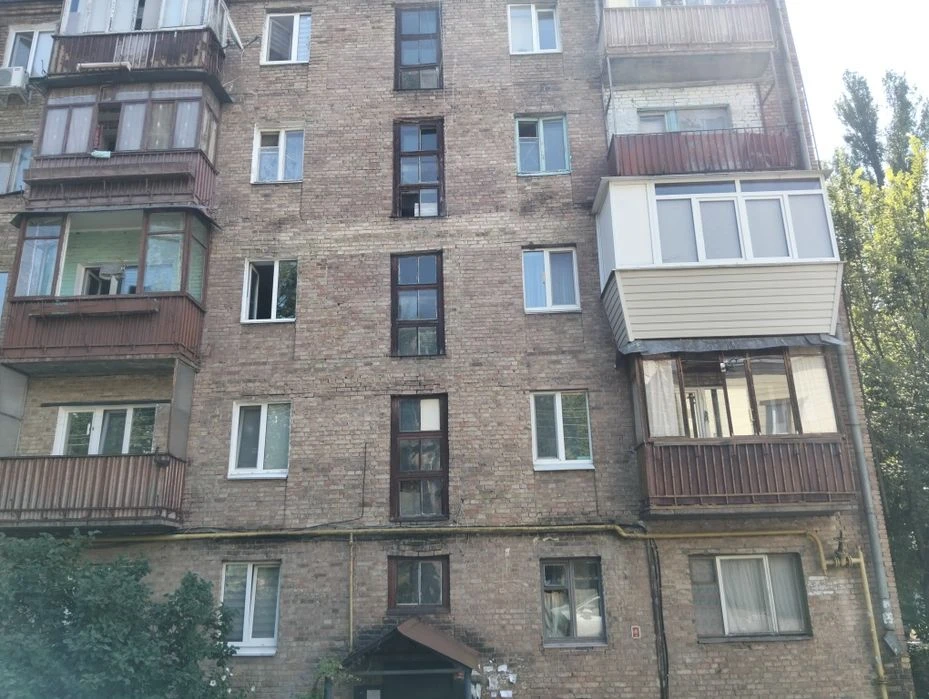 Продаж 1 кім кв вул. Байди-Вишневецького (Осиповського),3Б В