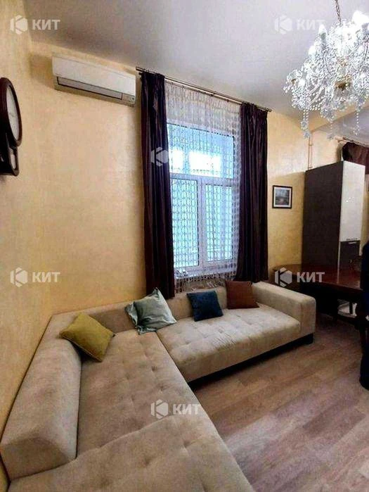 2к. 92м2 Центр, Автономное отопление (м. Площадь Конституции
