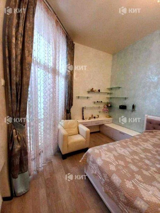 2к. 92м2 Центр, Автономное отопление (м. Площадь Конституции