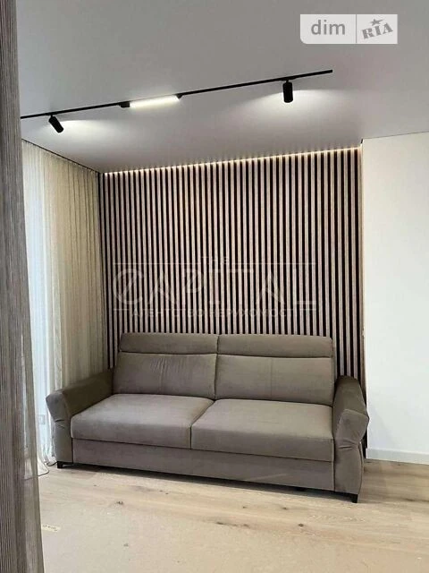 Продажа 3к квартиры 94 кв. м по ул. Днепровская наб. 18 • ID