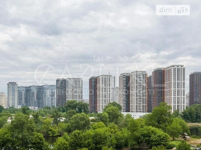 Продажа 3к квартиры 94 кв. м по ул. Днепровская наб. 18 • ID