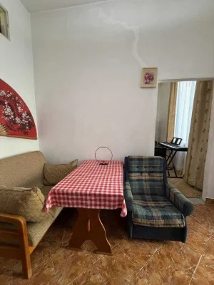 Продажа 2 ком квартиры - 62м2, жилое состояние, ул. Замарстине