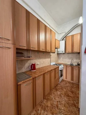 Продажа 2 ком квартиры - 62м2, жилое состояние, ул. Замарстине