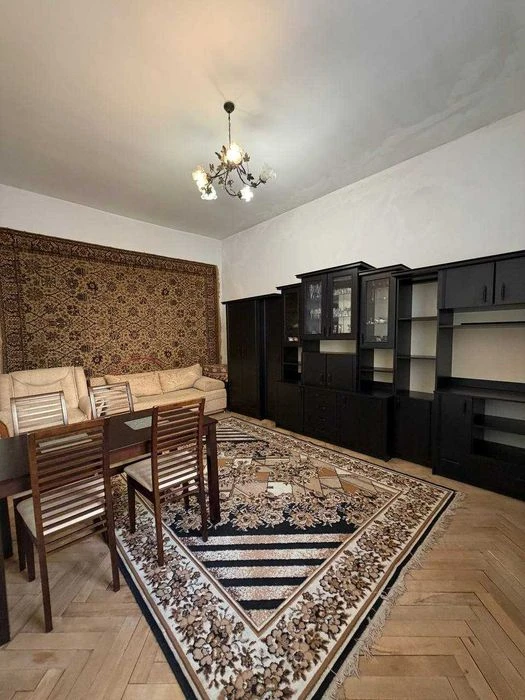 Продажа 2 ком квартиры - 62м2, жилое состояние, ул. Замарстине