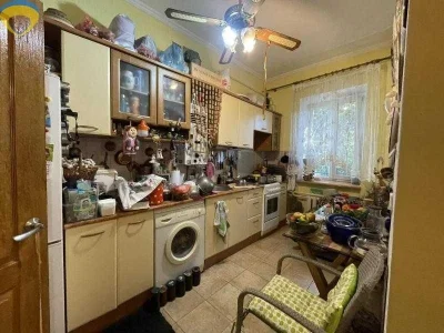 Продается дом в черте города на Черемушках, угол Авиционной.