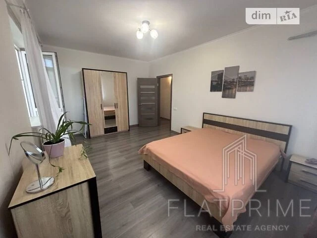 Продаж 2к квартири 76.5 кв. м на вул. Юрія Кондратюка 3 • ID