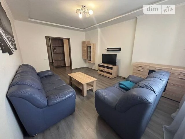 Продаж 2к квартири 76.5 кв. м на вул. Юрія Кондратюка 3 • ID