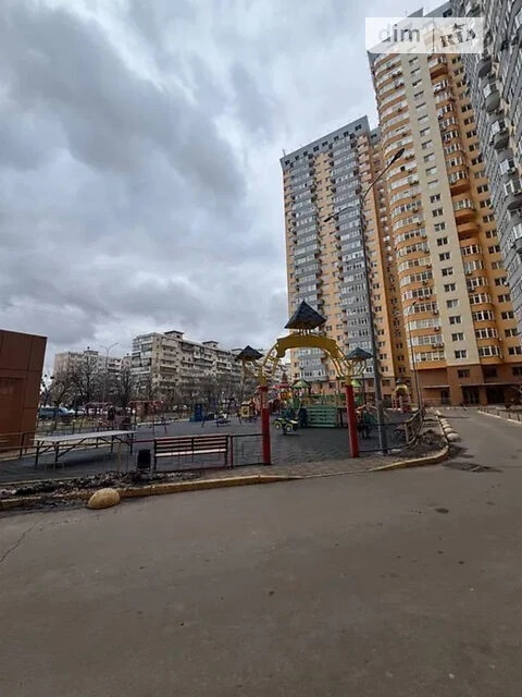 Продаж 2к квартири 76.5 кв. м на вул. Юрія Кондратюка 3 • ID