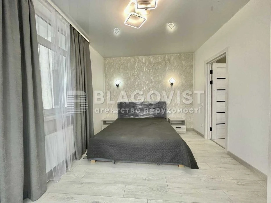 2-room apartment for sale, metro station Nyvky, Shcherbakivskoho 52,