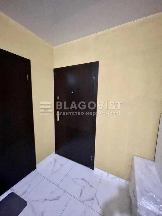 2-room apartment for sale, metro station Nyvky, Shcherbakivskoho 52,