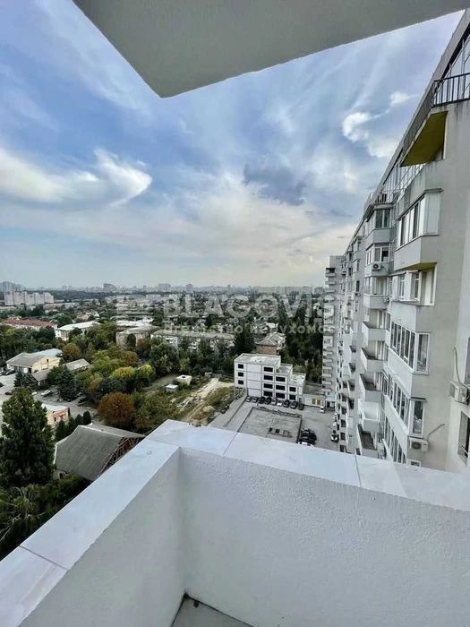 2-room apartment for sale, metro station Nyvky, Shcherbakivskoho 52,