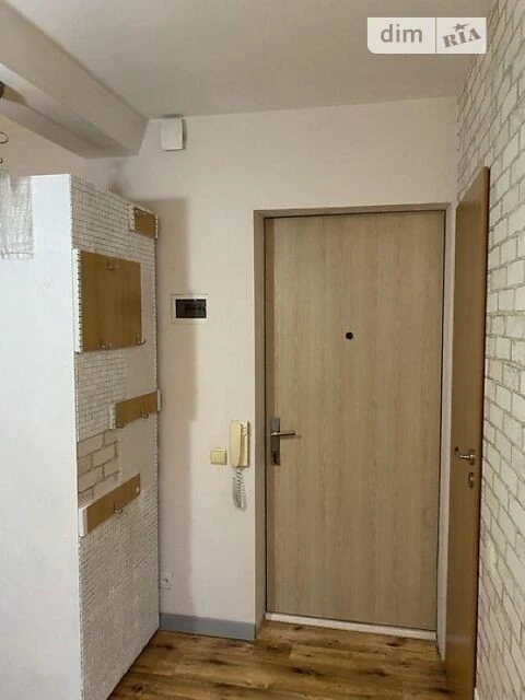 For sale 1-room apartment 30 sq. m on Obolonskyi Avenue 14E • ID 3