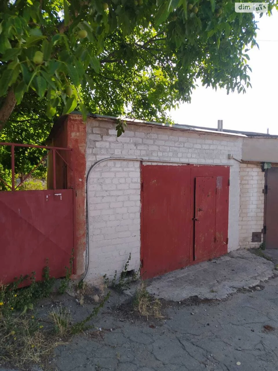 For sale Place in a garage cooperative Dniprovsky (Leninsky