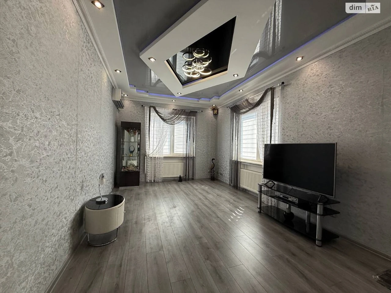 For Sale House Kyivskyi