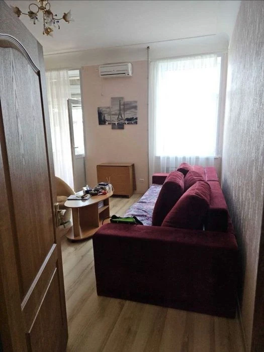 Актуальна! Продам большую 2-к квартиру Левый берег, Клинчик,