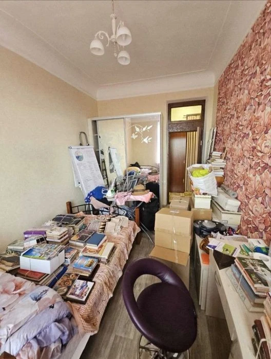 Актуальна! Продам большую 2-к квартиру Левый берег, Клинчик,