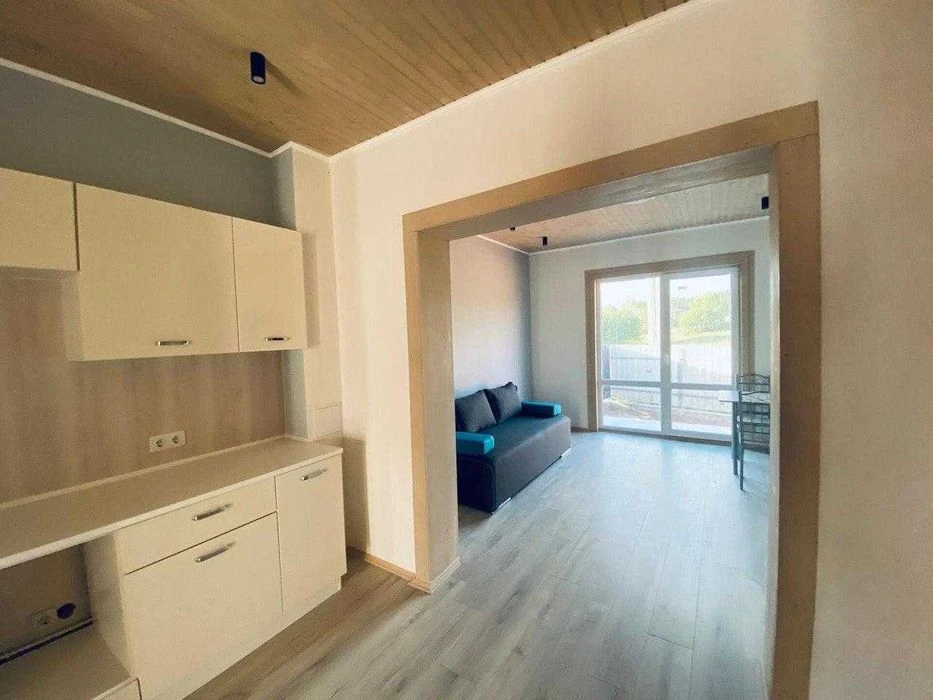Detached house and 3 acres of land | Spacious yard | Place for