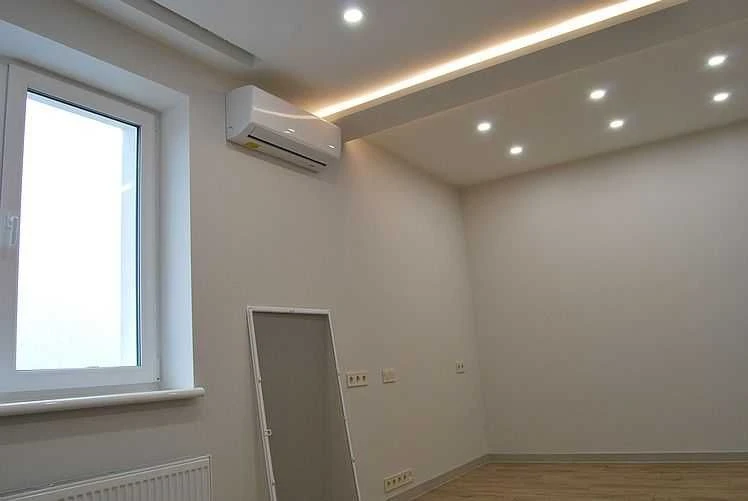 Detached house and 3 acres of land | Spacious yard | Place for