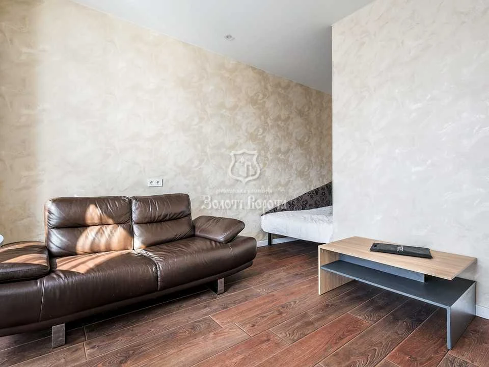 Apartment. Kyiv, Hlybochytska St.