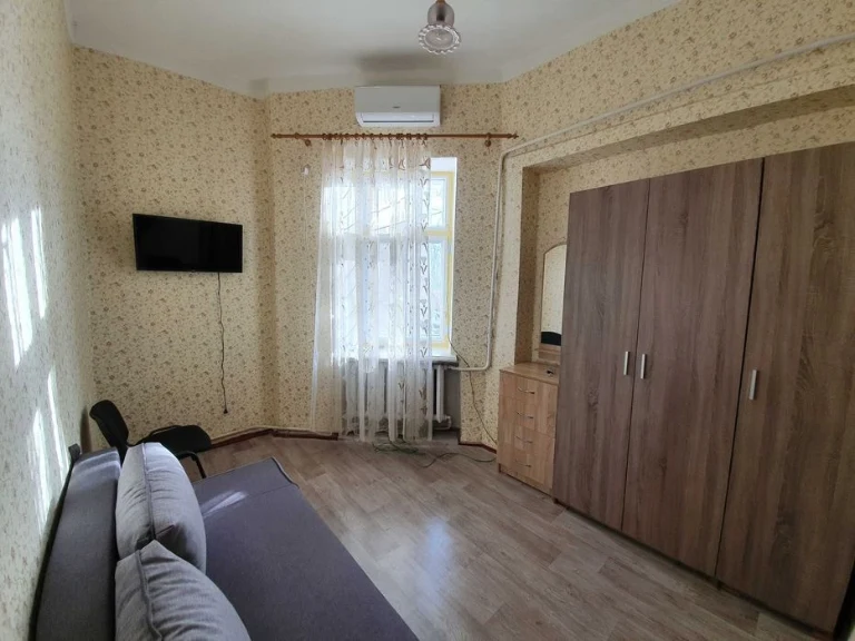 Центр Продам квартиру на Прохоровской