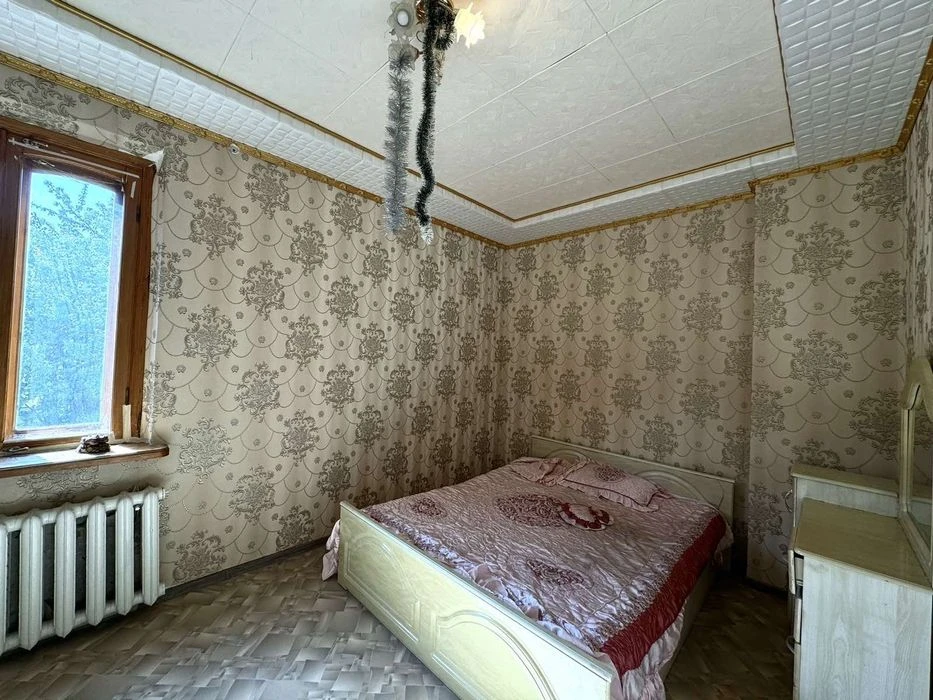 продам двухуровневую квартиру пр.Металлургов