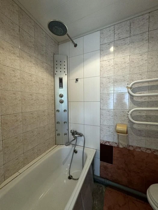 продам двухуровневую квартиру пр.Металлургов