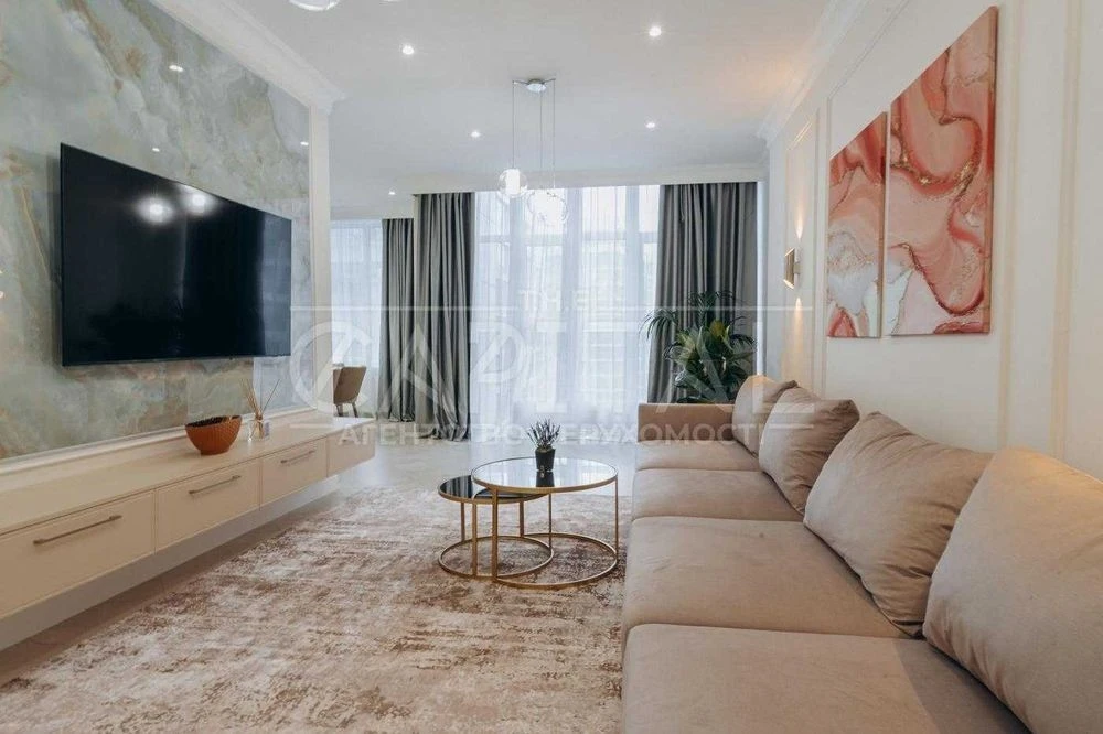 Apartment for sale, Novopecherskie Lypky, Dragomirova, Pechersk