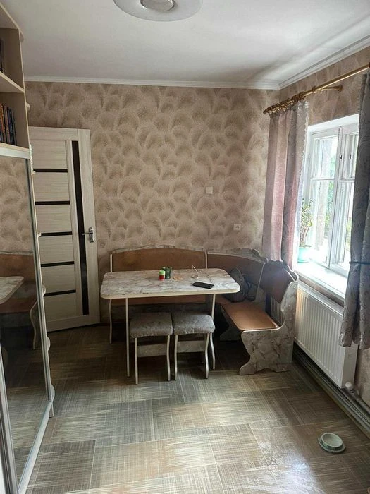 Продам дом в черте города